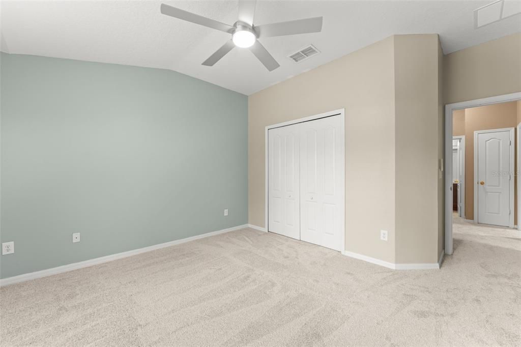 For Sale: $275,000 (3 beds, 2 baths, 1530 Square Feet)