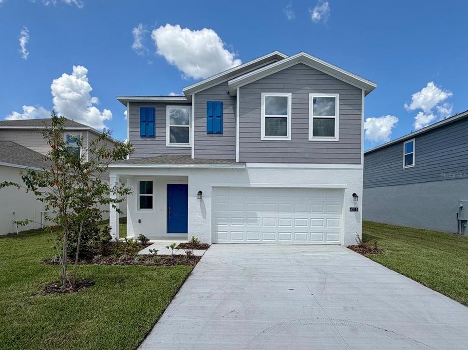 For Rent: $2,250 (5 beds, 2 baths, 2112 Square Feet)