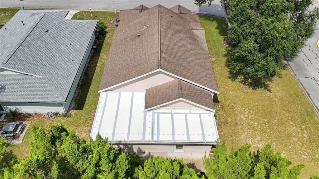 For Sale: $214,900 (2 beds, 2 baths, 1697 Square Feet)