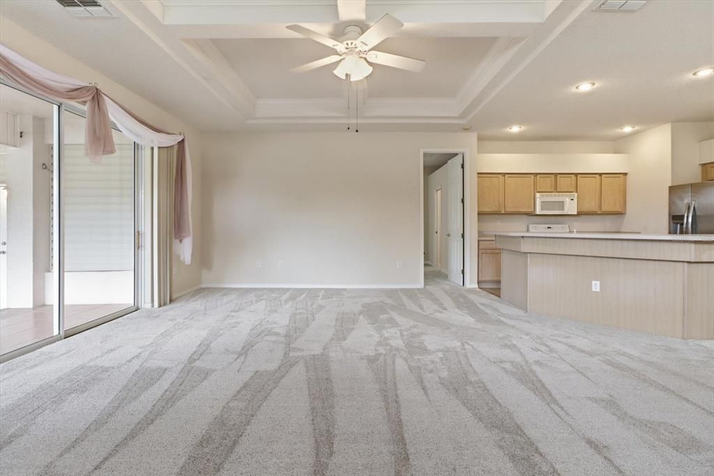 For Sale: $214,900 (2 beds, 2 baths, 1697 Square Feet)