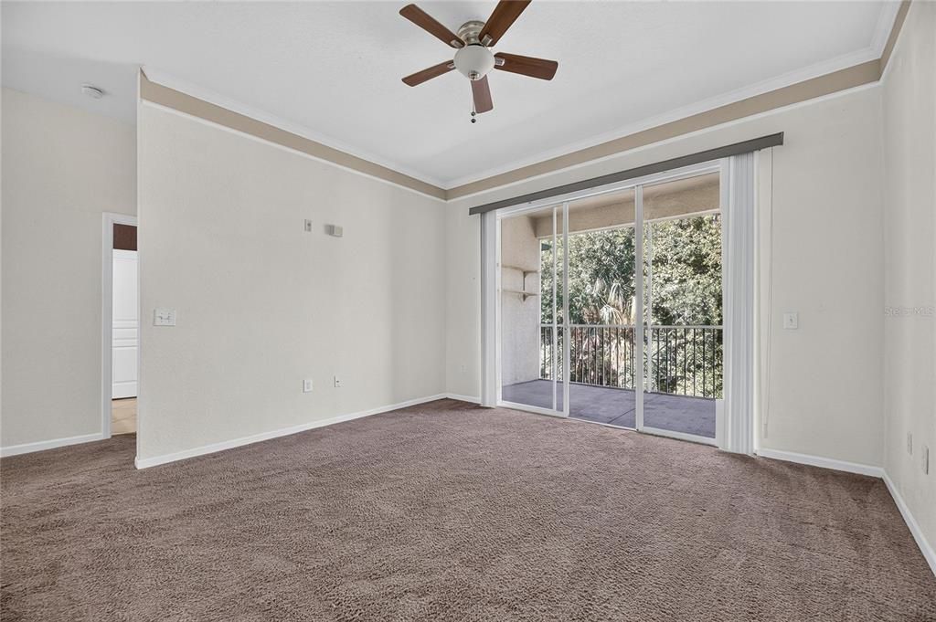 Active With Contract: $117,000 (1 beds, 1 baths, 780 Square Feet)