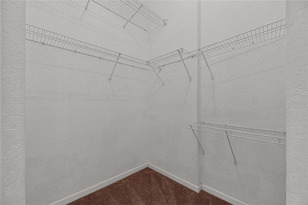 Active With Contract: $117,000 (1 beds, 1 baths, 780 Square Feet)
