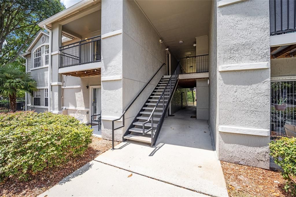 For Rent: $1,600 (3 beds, 3 baths, 1198 Square Feet)