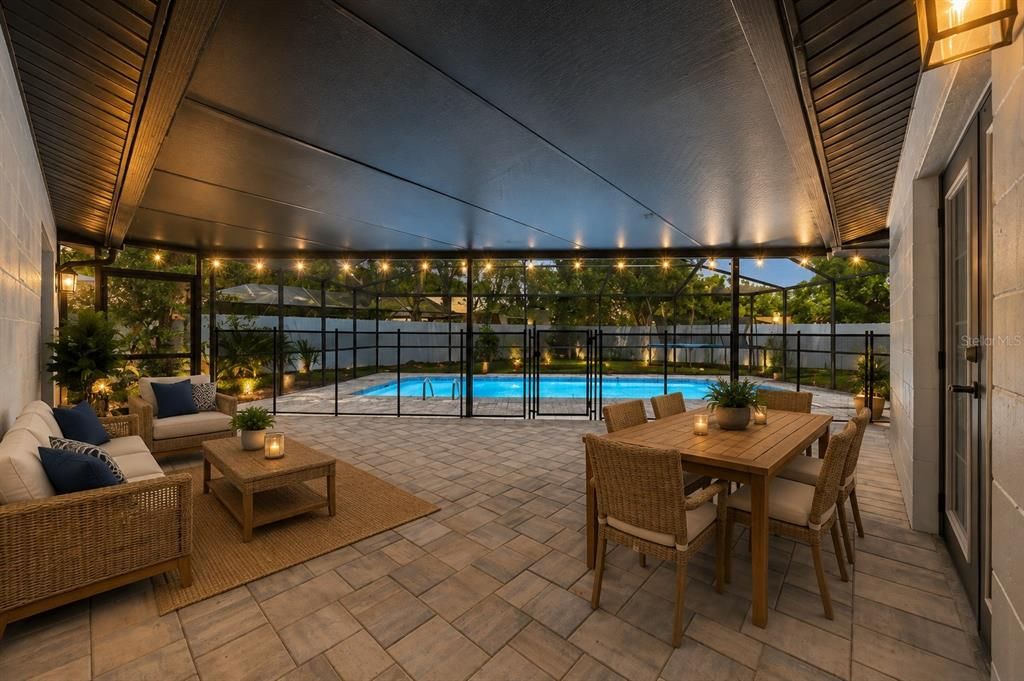 En Venta: $564,900 (3 camas, 2 baños, 1446 Pies cuadrados)