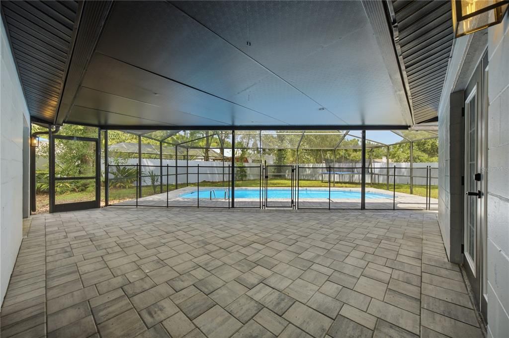 En Venta: $564,900 (3 camas, 2 baños, 1446 Pies cuadrados)