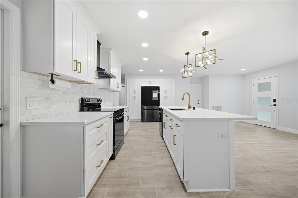 En Venta: $564,900 (3 camas, 2 baños, 1446 Pies cuadrados)