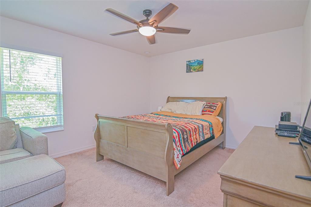 For Rent: $1,700 (2 beds, 2 baths, 1445 Square Feet)