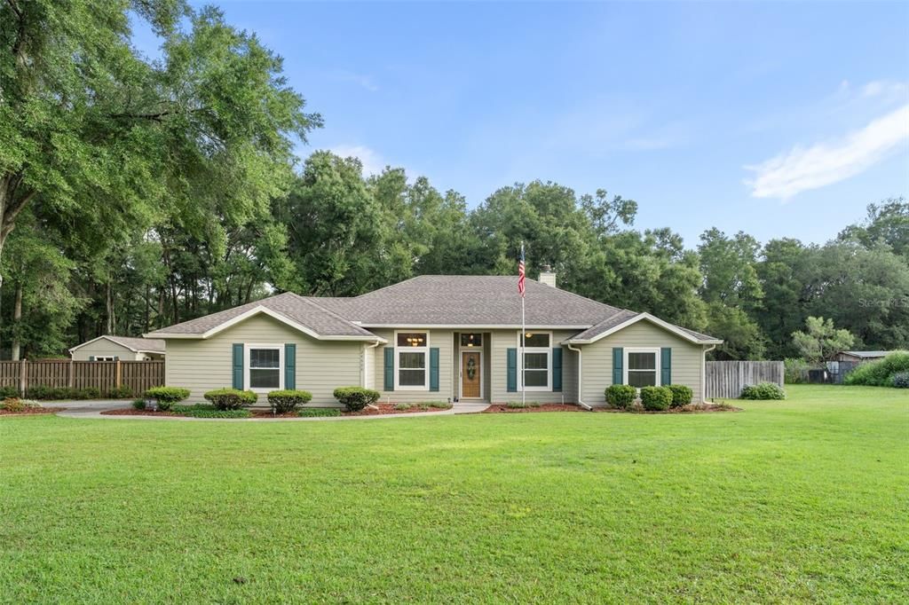 For Sale: $439,900 (4 beds, 2 baths, 1732 Square Feet)