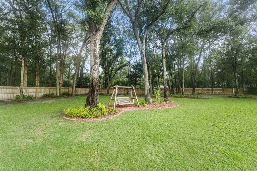 For Sale: $439,900 (4 beds, 2 baths, 1732 Square Feet)