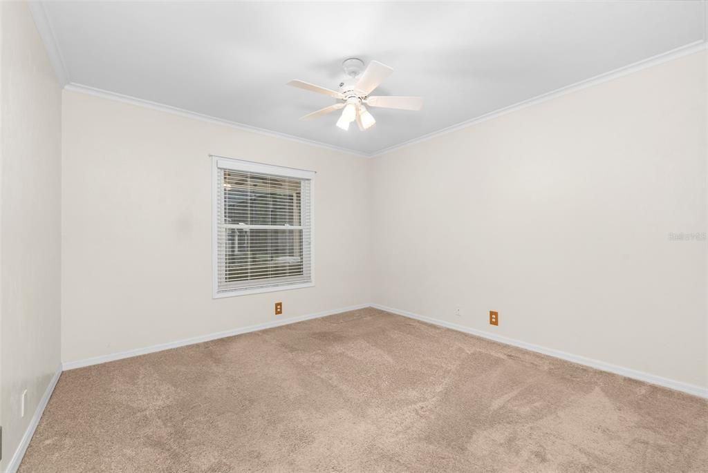 For Sale: $439,900 (4 beds, 2 baths, 1732 Square Feet)