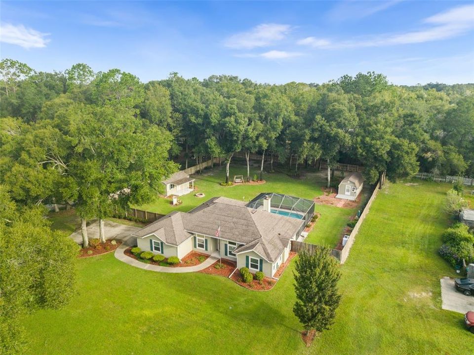 For Sale: $439,900 (4 beds, 2 baths, 1732 Square Feet)