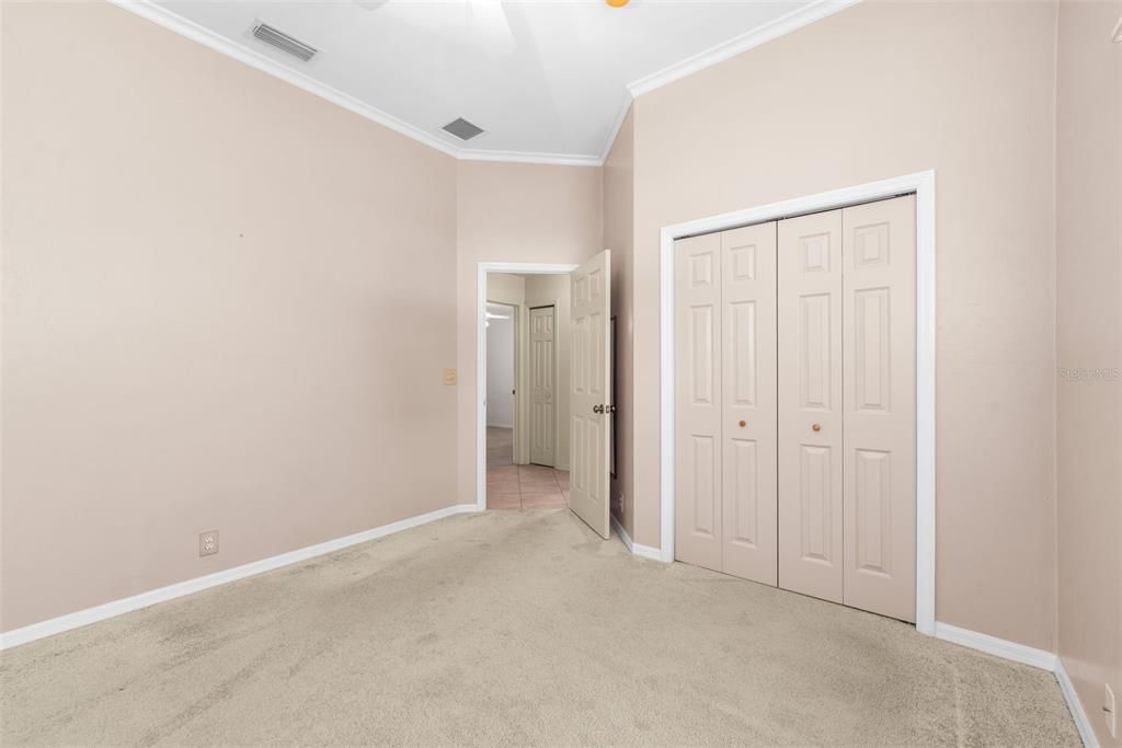 For Sale: $439,900 (4 beds, 2 baths, 1732 Square Feet)