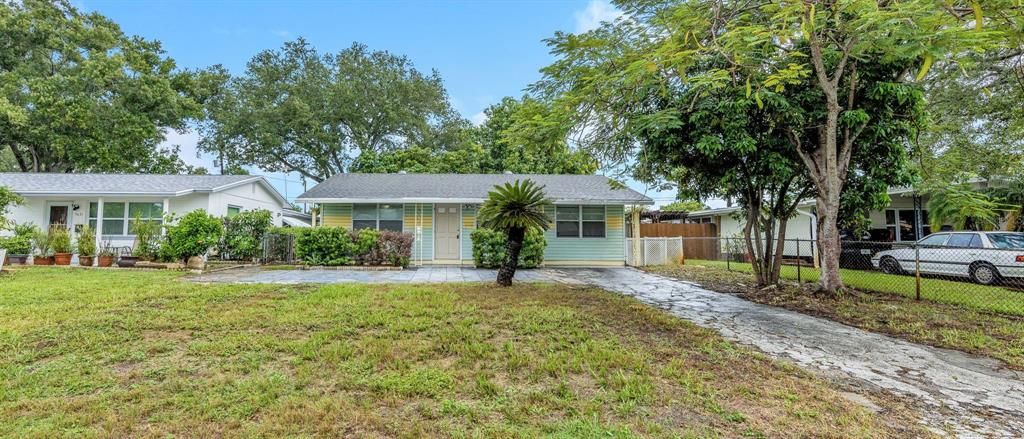 En Venta: $300,000 (2 camas, 1 baños, 1008 Pies cuadrados)