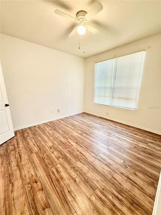 For Sale: $190,000 (2 beds, 2 baths, 1051 Square Feet)