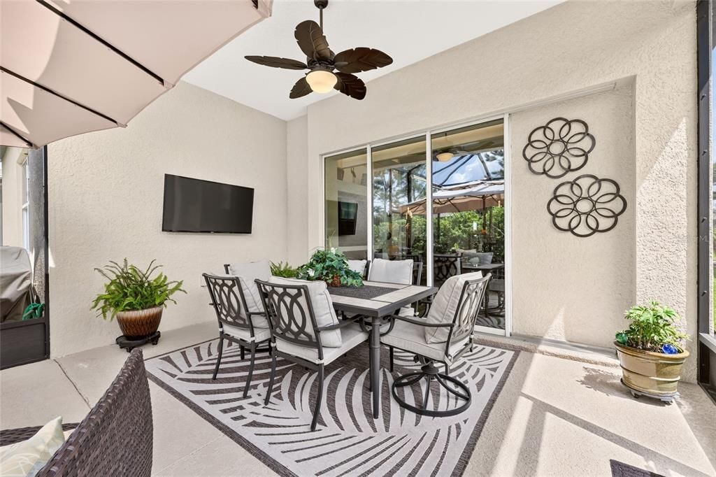For Sale: $435,000 (3 beds, 2 baths, 1976 Square Feet)