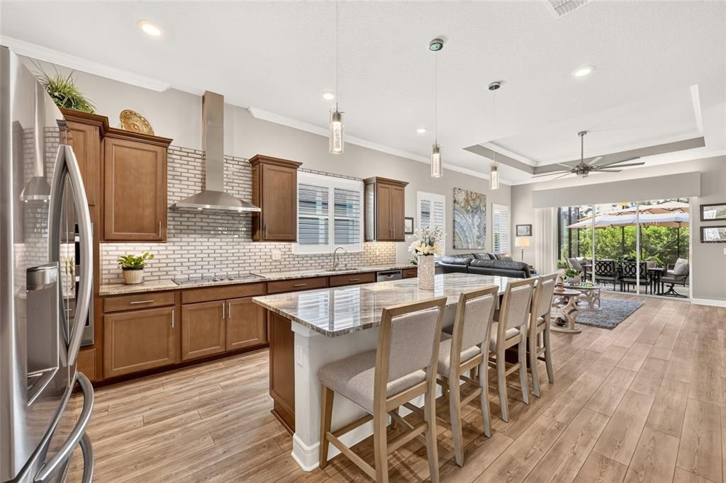 For Sale: $435,000 (3 beds, 2 baths, 1976 Square Feet)