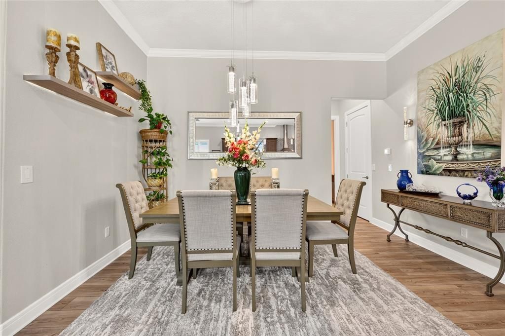 For Sale: $435,000 (3 beds, 2 baths, 1976 Square Feet)
