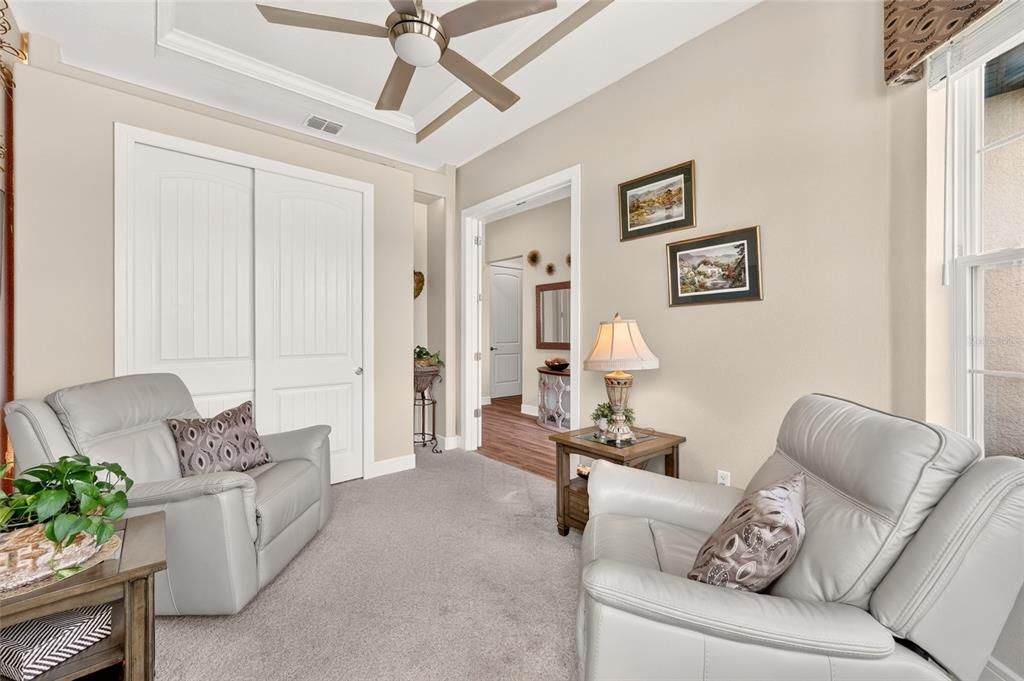 For Sale: $435,000 (3 beds, 2 baths, 1976 Square Feet)