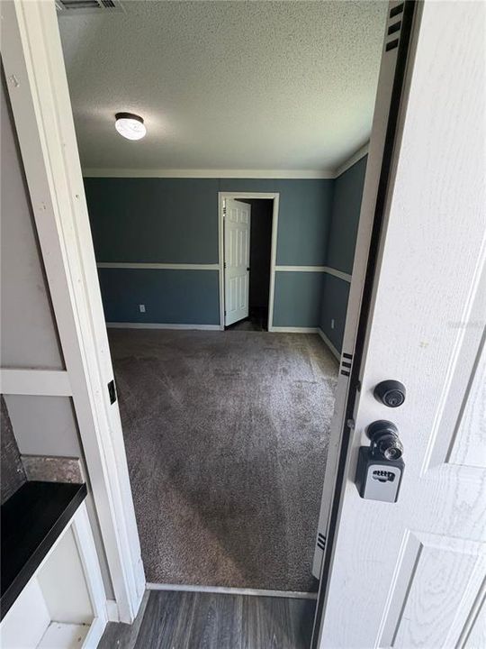 For Sale: $249,900 (3 beds, 2 baths, 1152 Square Feet)
