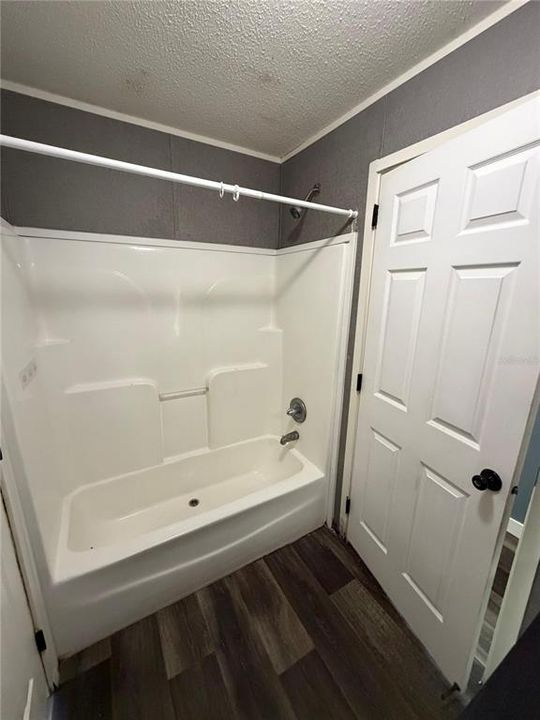 For Sale: $249,900 (3 beds, 2 baths, 1152 Square Feet)