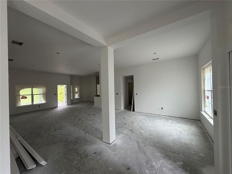 En Venta: $422,450 (4 camas, 3 baños, 2265 Pies cuadrados)
