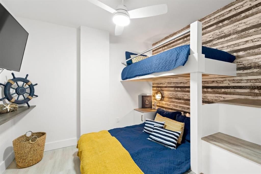 В аренду: $5,990 (3 спален, 2 ванн, 1275 Квадратных фут)