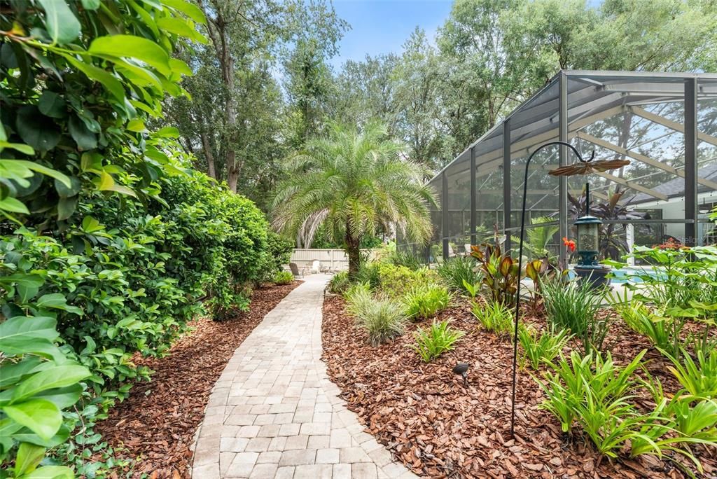 For Sale: $949,900 (5 beds, 3 baths, 3470 Square Feet)