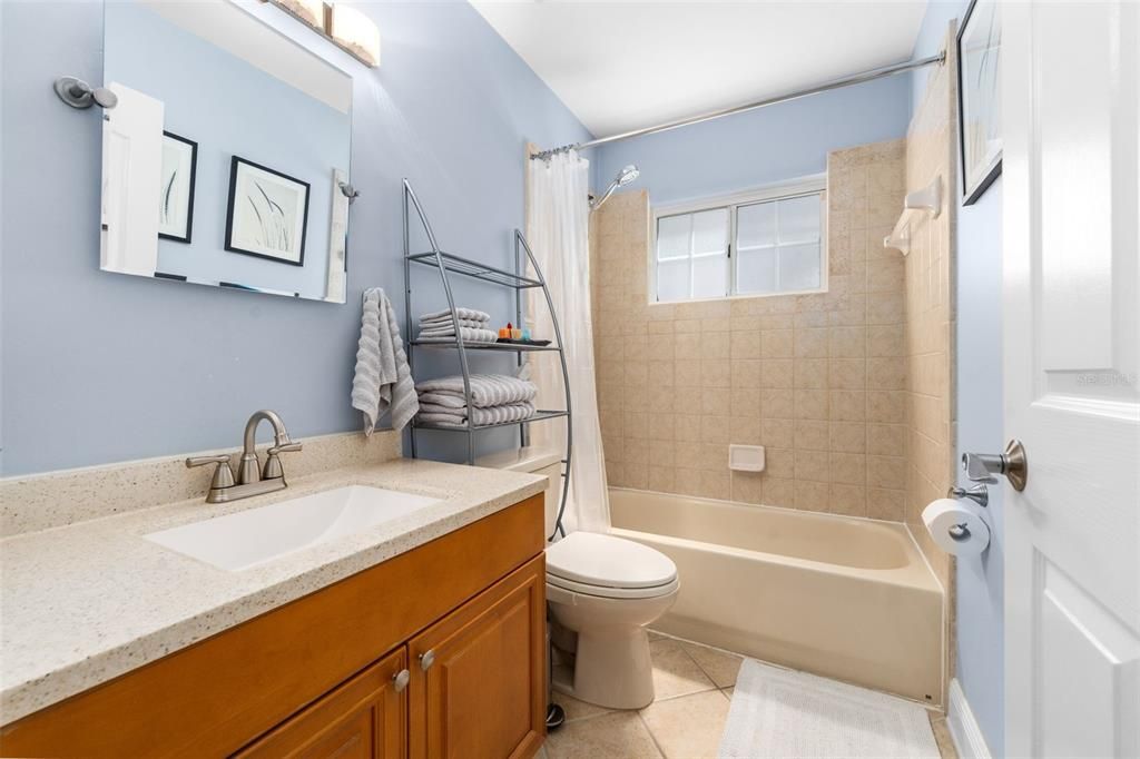 For Sale: $949,900 (5 beds, 3 baths, 3470 Square Feet)