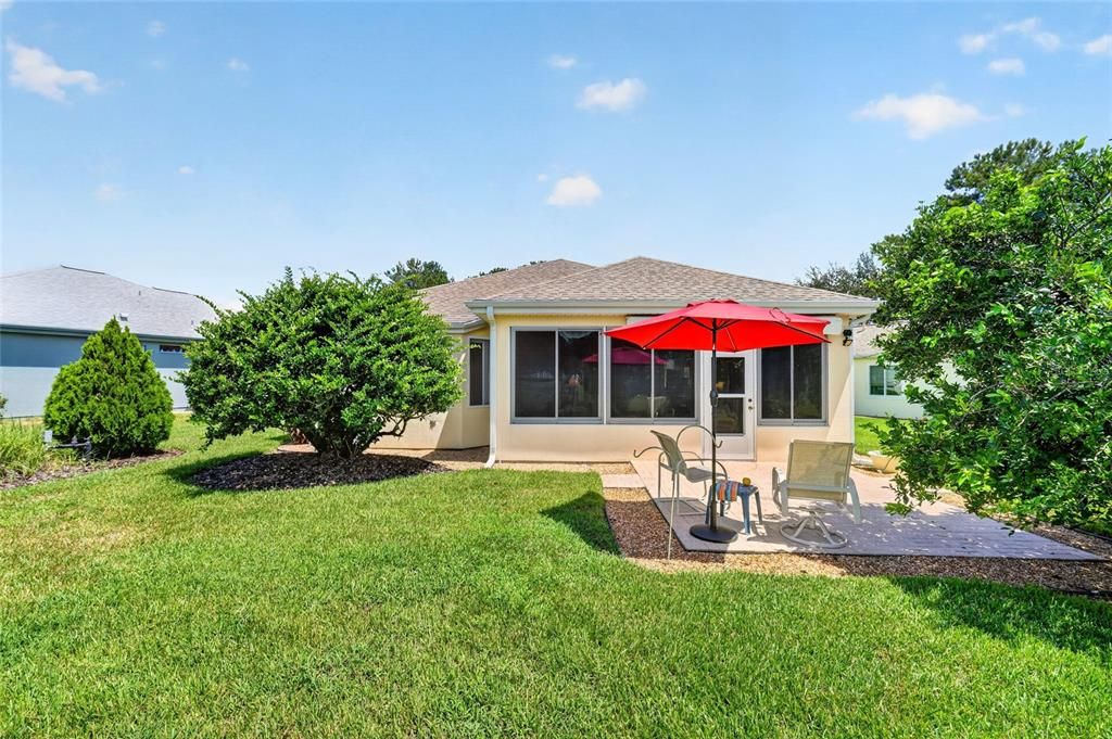 For Sale: $229,000 (2 beds, 2 baths, 1277 Square Feet)