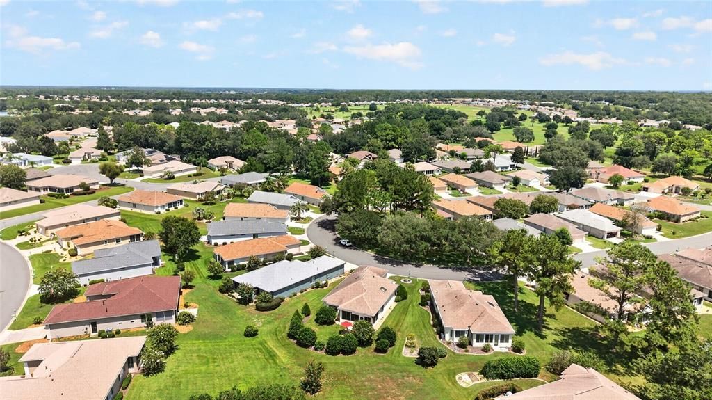 For Sale: $229,000 (2 beds, 2 baths, 1277 Square Feet)