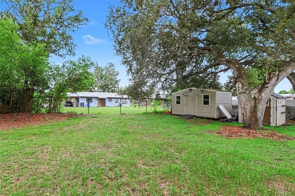 For Sale: $270,000 (3 beds, 2 baths, 1220 Square Feet)