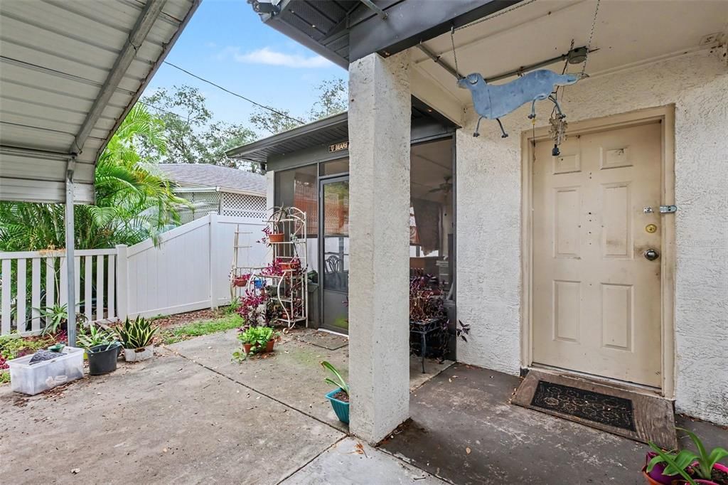 For Sale: $270,000 (3 beds, 2 baths, 1220 Square Feet)