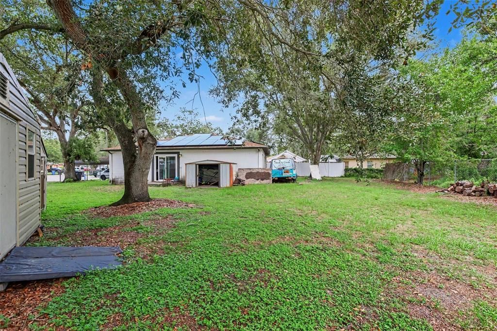 For Sale: $270,000 (3 beds, 2 baths, 1220 Square Feet)