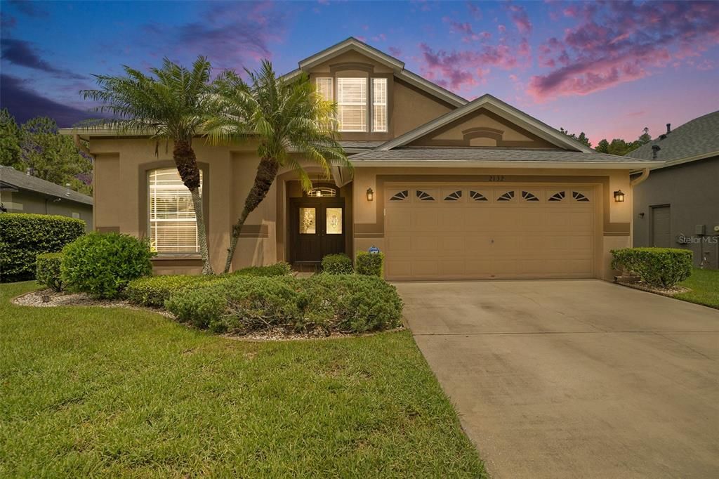 For Sale: $595,000 (5 beds, 3 baths, 2449 Square Feet)