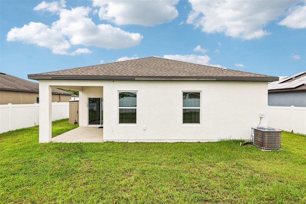 For Sale: $325,000 (3 beds, 2 baths, 1537 Square Feet)