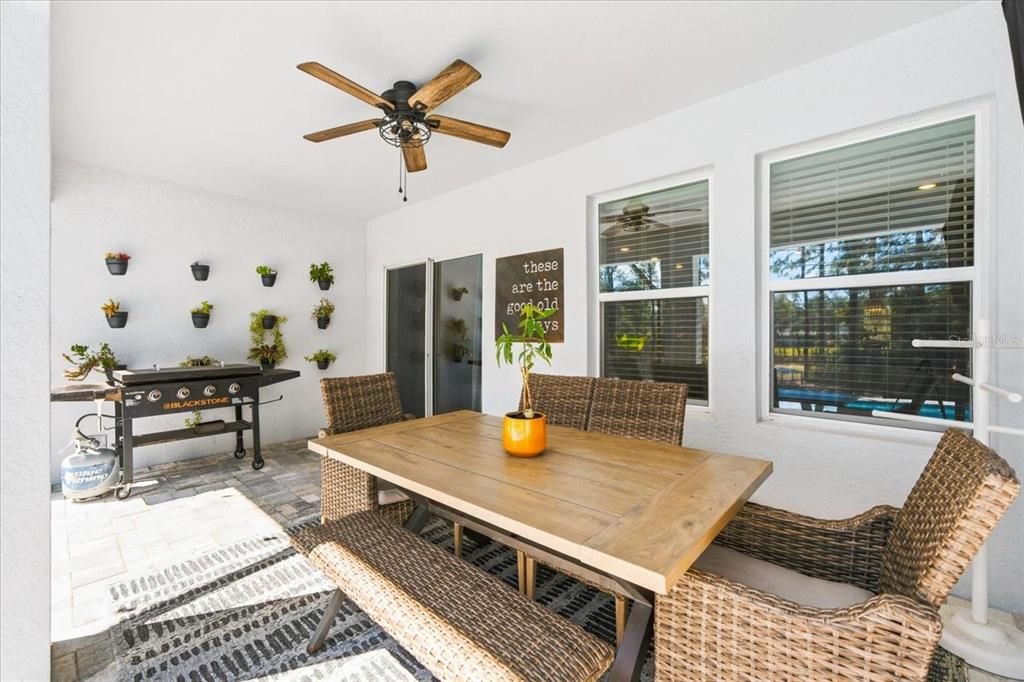 For Sale: $489,000 (4 beds, 3 baths, 2466 Square Feet)