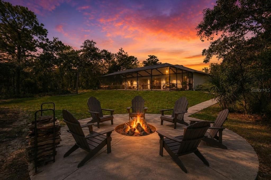 For Sale: $489,000 (4 beds, 3 baths, 2466 Square Feet)