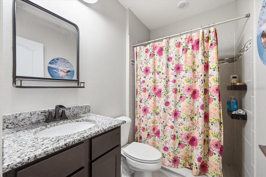 For Sale: $489,000 (4 beds, 3 baths, 2466 Square Feet)