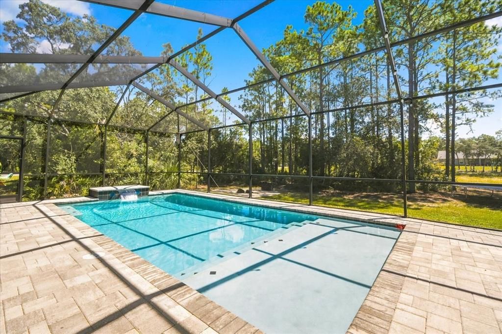 For Sale: $489,000 (4 beds, 3 baths, 2466 Square Feet)