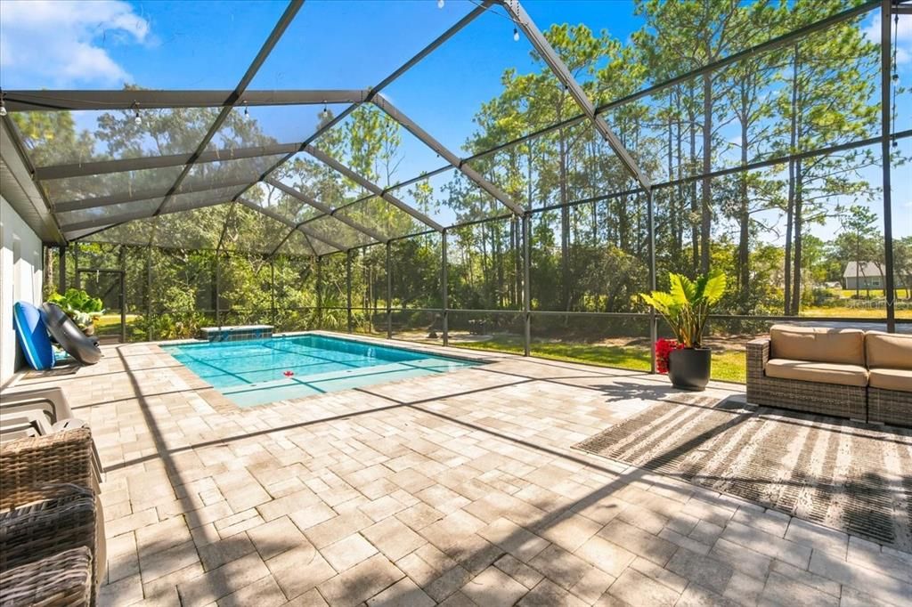 For Sale: $489,000 (4 beds, 3 baths, 2466 Square Feet)