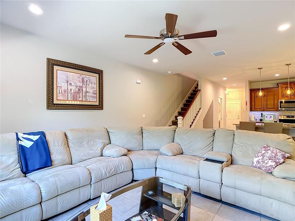 For Sale: $350,000 (3 beds, 2 baths, 2051 Square Feet)