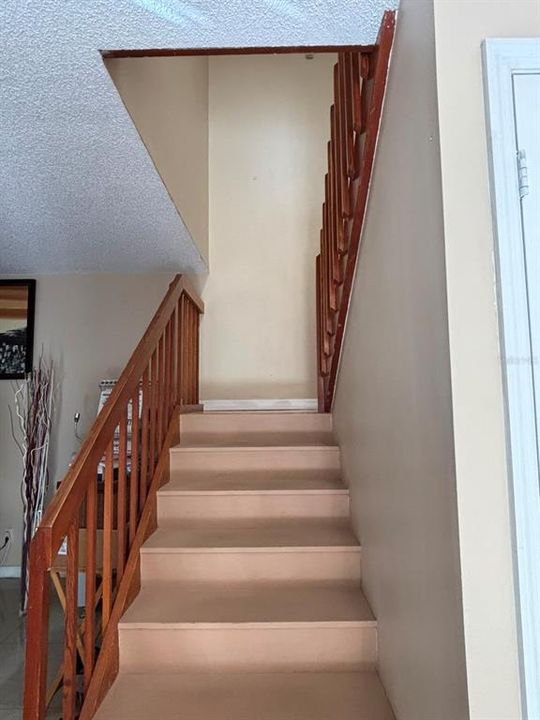 For Sale: $220,000 (2 beds, 2 baths, 1285 Square Feet)