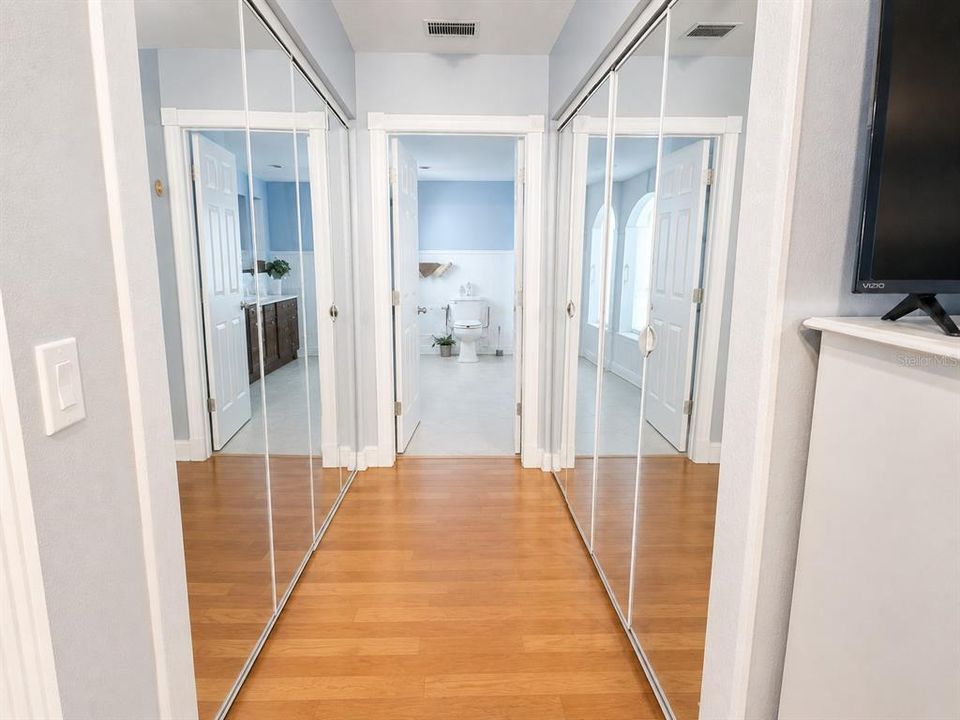 En Venta: $250,000 (2 camas, 2 baños, 1000 Pies cuadrados)