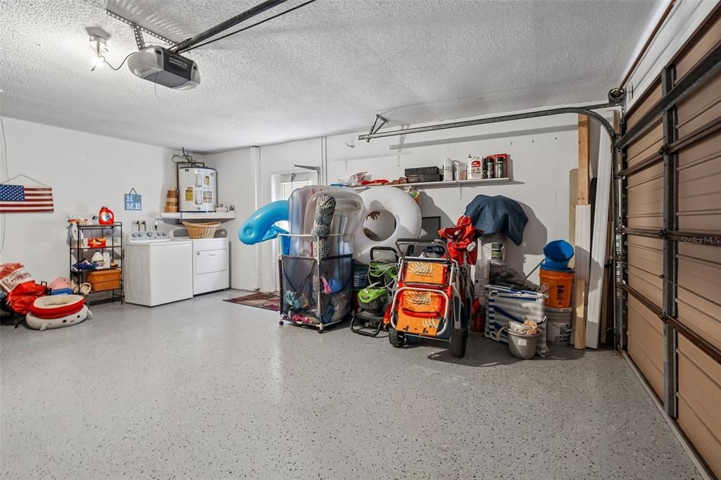 En Venta: $340,000 (4 camas, 2 baños, 1804 Pies cuadrados)