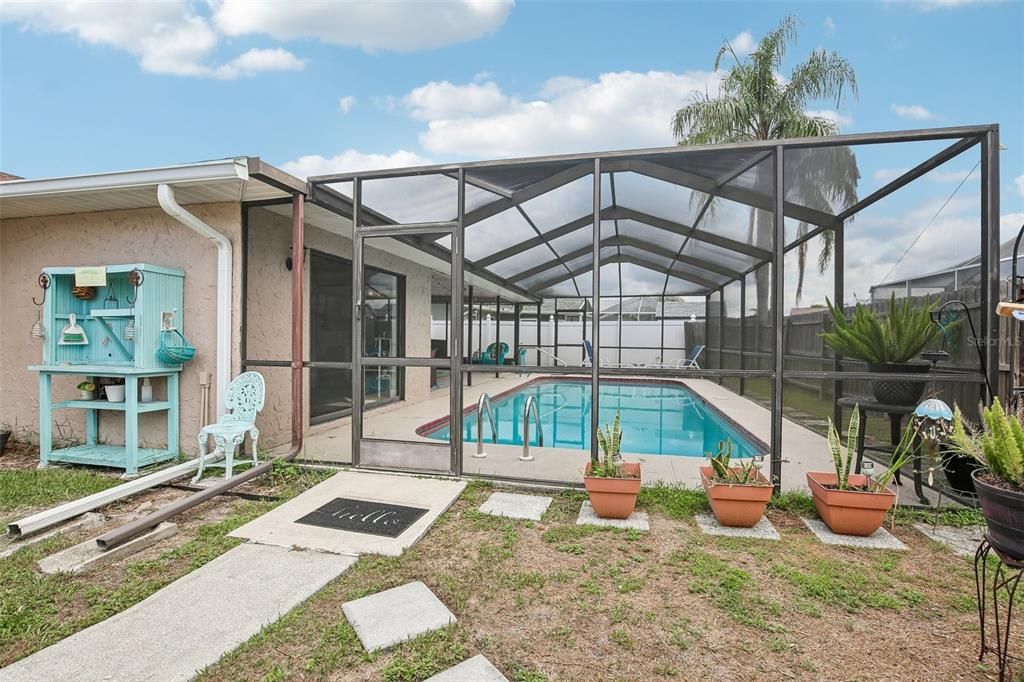 En Venta: $340,000 (4 camas, 2 baños, 1804 Pies cuadrados)