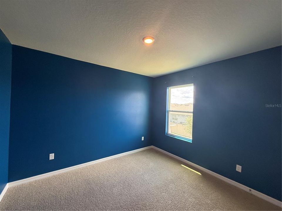 For Rent: $3,100 (5 beds, 3 baths, 2626 Square Feet)