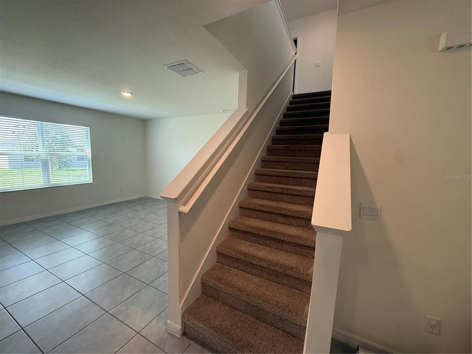 For Rent: $3,100 (5 beds, 3 baths, 2626 Square Feet)