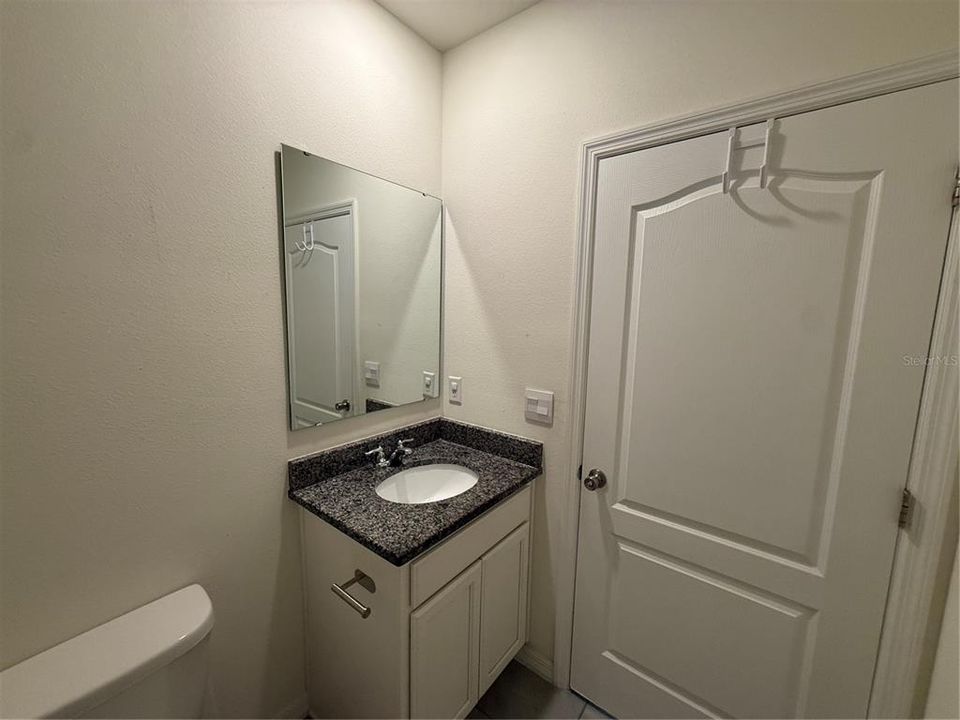For Rent: $3,100 (5 beds, 3 baths, 2626 Square Feet)