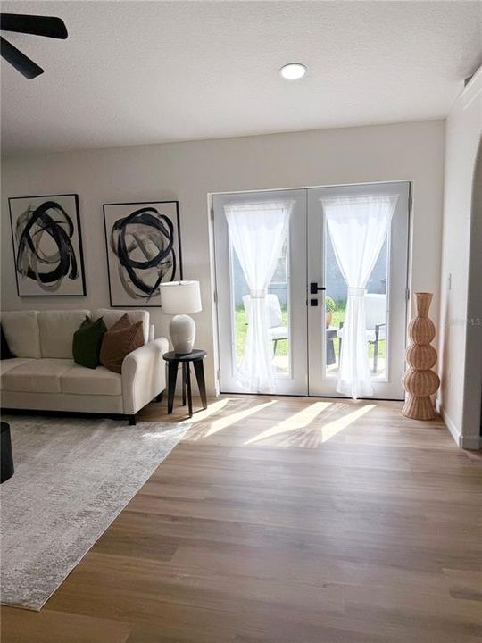 En Venta: $329,500 (3 camas, 2 baños, 1205 Pies cuadrados)