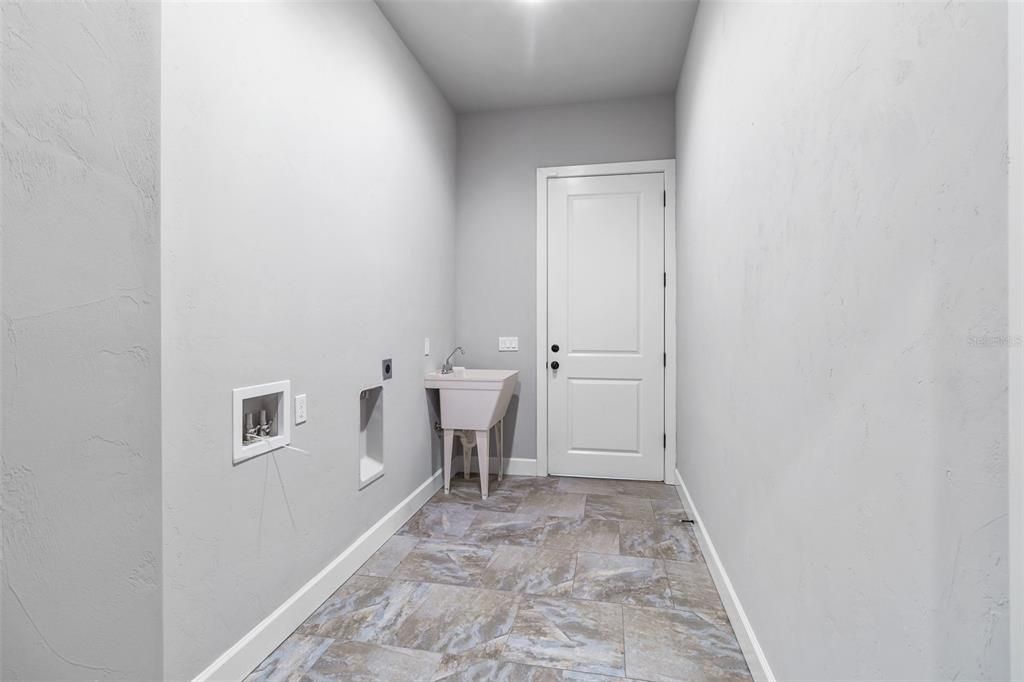 En Venta: $445,000 (3 camas, 2 baños, 1872 Pies cuadrados)